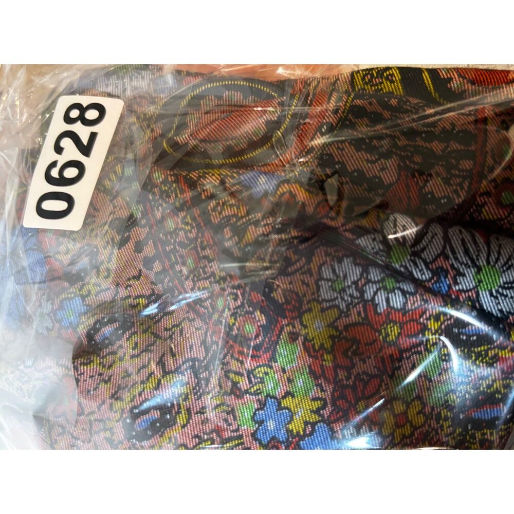 Sun Hung Women’s top Jacket Cropped style Floral Paisley Art to wear Sz S chic - Picture 7 of 7